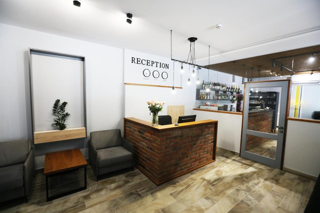 Hotel Golden Lemon Готель Золотий Лимон Lviv Dış mekan fotoğraf